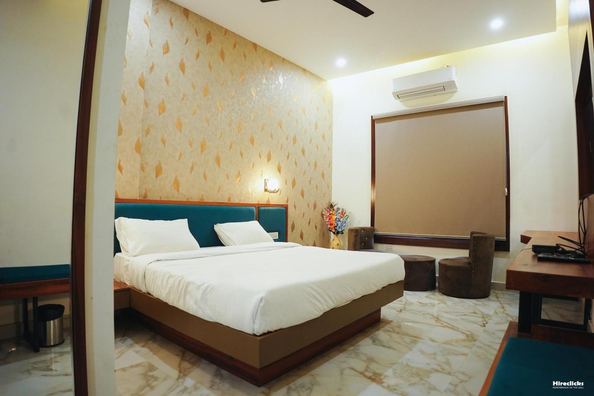 The Krati Resort & Convention Centre Bareilly Exterior foto
